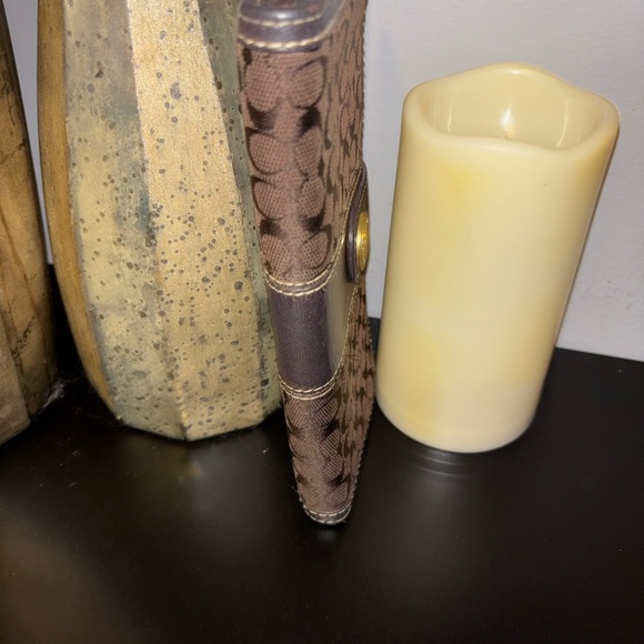 Coach Dark Brown Signature Wallet - Picture 3 of 9